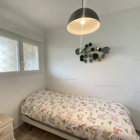 Appartement Rénové En Front De Avec Terrasse. - Fr-1-100-295