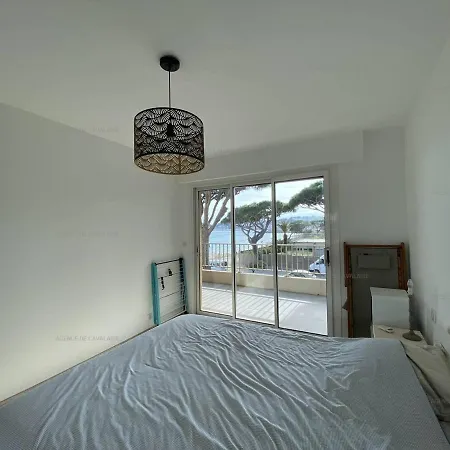 Renove En Front De Avec Terrasse. - Fr-1-100-295 *