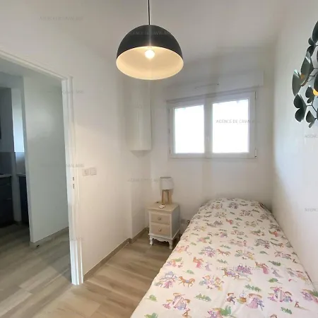 Renove En Front De Avec Terrasse. - Fr-1-100-295 *