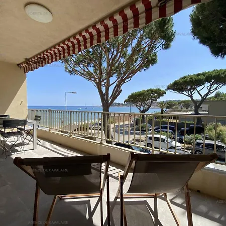 Renove En Front De Avec Terrasse. - Fr-1-100-295